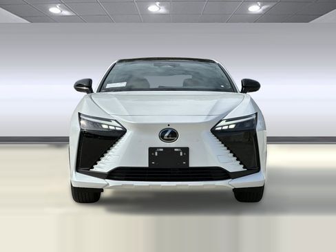 New 2026 Lexus RZ 450e AWD w/ Cold Area Package image 5