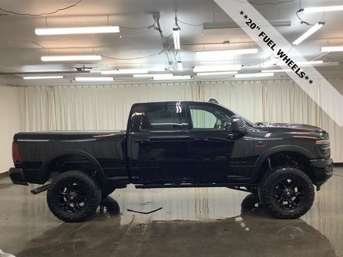 New 2025 RAM 2500 Laramie AWD/4WD image 5