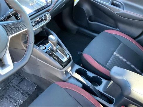 New 2025 Nissan Versa SR w/ Trunk Package FWD image 6