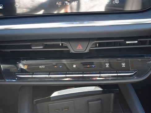 New 2025 Buick Envision Preferred image 26