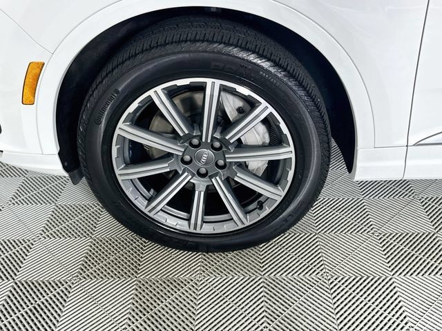 Used 2019 Audi Q7 2.0T Premium Plus AWD/4WD image 32