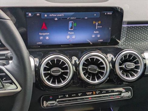 Certified 2025 Mercedes-Benz GLB 250 image 16