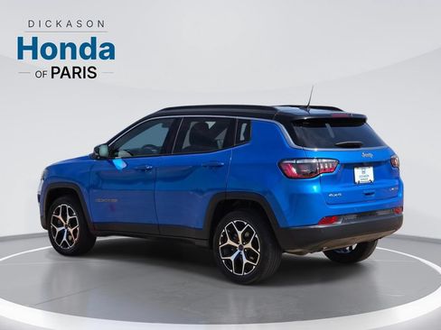Used 2025 Jeep Compass Limited AWD/4WD image 5