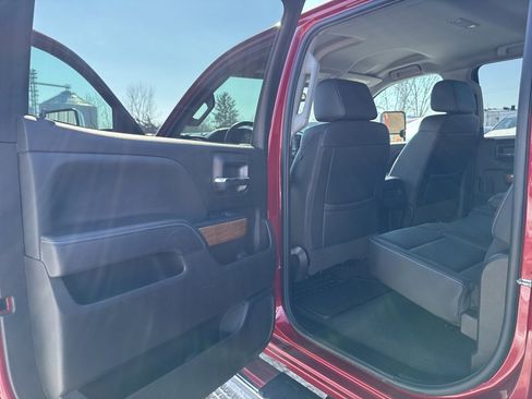 Used 2019 Chevrolet Silverado 2500 LTZ w/ Duramax Plus Package image 21