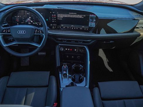 New 2025 Audi Q5 Premium Plus image 19