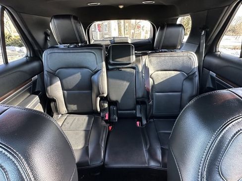 Used 2017 Ford Explorer Limited w/ Equipment Group 301A image 27