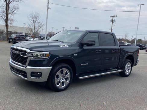 New 2026 RAM 1500 4x4 Crew Cab image 3