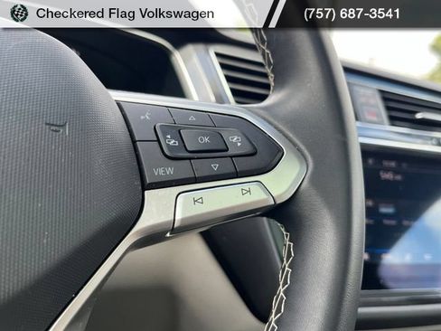 Used 2023 Volkswagen Tiguan SE w/ Panoramic Sunroof Package FWD image 36