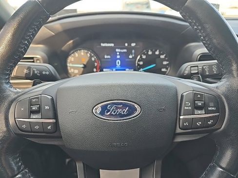 Used 2020 Ford Explorer XLT w/ Equipment Group 202A image 26