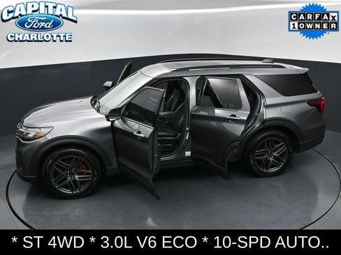 Used 2025 Ford Explorer ST AWD/4WD image 38
