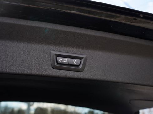 Used 2019 BMW X3 xDrive30i w/ Premium Package image 56