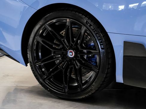 Used 2023 BMW M2 w/ Lighting Package RWD image 39