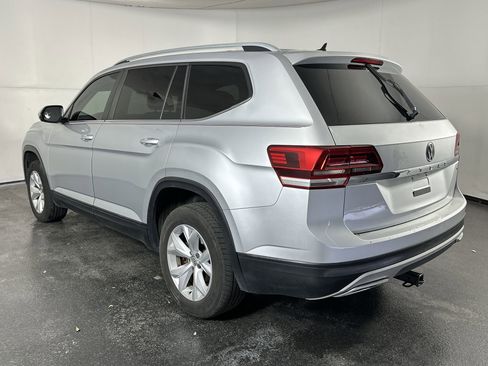 Used 2018 Volkswagen Atlas S image 8