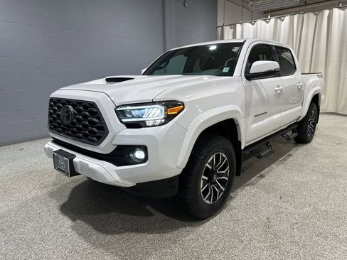 Certified 2021 Toyota Tacoma TRD Sport image 5