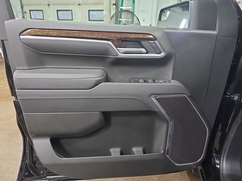 New 2026 GMC Sierra 1500 Elevation image 27