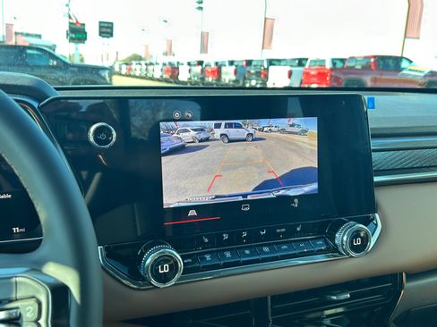 New 2026 GMC Canyon AT4 image 15