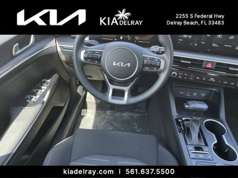 New 2026 Kia K5 LXS image 10