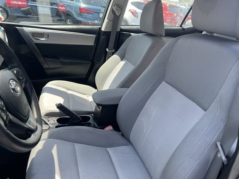 Used 2015 Toyota Corolla LE FWD image 6