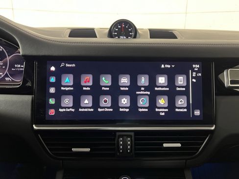 Certified 2023 Porsche Cayenne GTS image 35