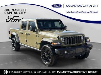 Used 2025 Jeep Gladiator Sport