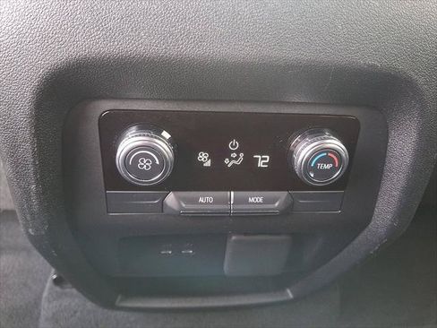 Used 2024 GMC Acadia Elevation AWD/4WD image 13