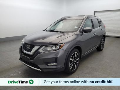 Used 2019 Nissan Rogue SL w/ Premium Package