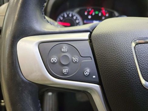 Used 2019 GMC Terrain SLT w/ Preferred Package image 16