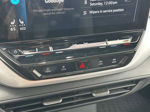 Used 2022 Volkswagen ID.4 Pro image 30