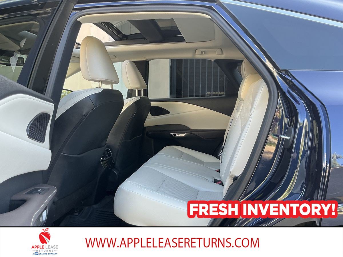 Used 2023 Lexus RX 350 Premium Plus w/ Cold Area Package FWD image 8