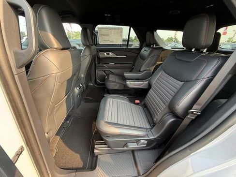 New 2026 Ford Explorer ST-Line AWD/4WD image 20