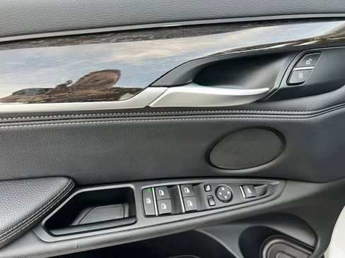 Used 2019 BMW X6 sDrive35i w/ Premium Package image 29