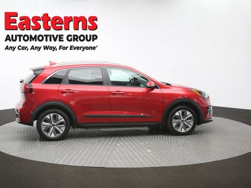 Used 2022 Kia Niro EX w/ Cold Weather Package FWD image 45