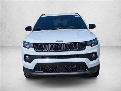 New 2026 Jeep Compass Latitude image 2