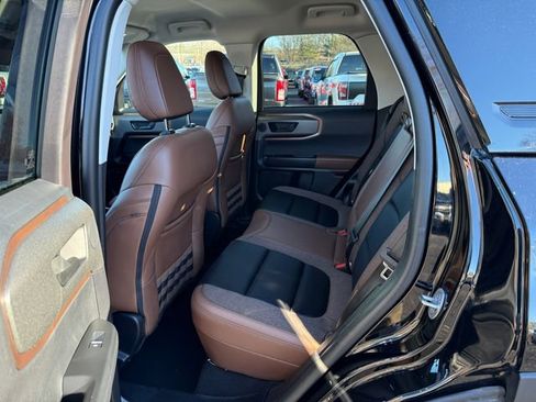 Used 2025 Ford Bronco Sport Outer Banks w/ Outer Banks Tech Package+ image 4