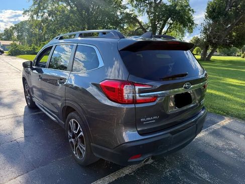 Used 2023 Subaru Ascent Limited w/ Technology Package AWD/4WD image 8