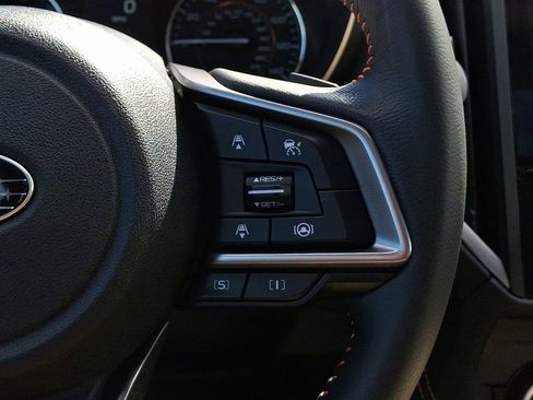 Used 2022 Subaru Crosstrek 2.5i Limited w/ Moonroof Package 2 image 22