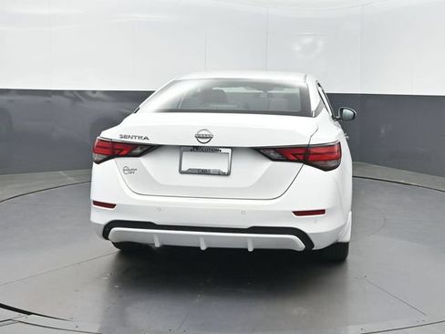 Used 2024 Nissan Sentra S FWD image 28