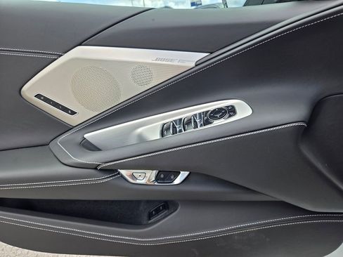 Used 2023 Chevrolet Corvette Stingray Premium Conv w/ Z51 Performance Package RWD image 21
