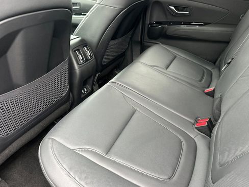 Certified 2022 Hyundai Santa Cruz Limited w/ Cargo Package image 15