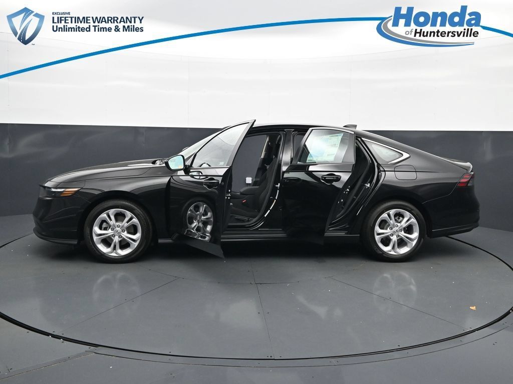 New 2026 Honda Accord LX image 35