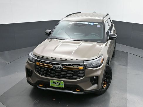 New 2026 Ford Explorer Tremor w/ Tremor Convenience Package image 41