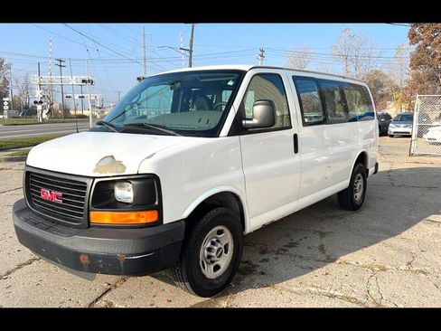 Used 2008 GMC Savana 2500 image 1
