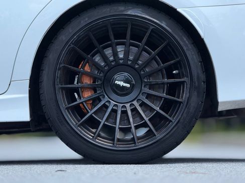 Used 2016 Lexus GS F RWD image 19