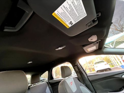 Used 2016 Ford Focus ST image 14