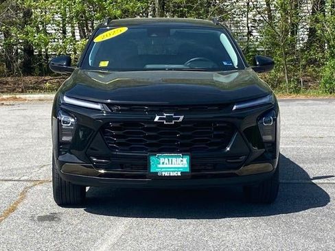 Used 2025 Chevrolet Trax ACTIV w/ Sunroof Package FWD image 6