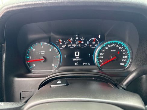 Used 2017 Chevrolet Tahoe LT image 31