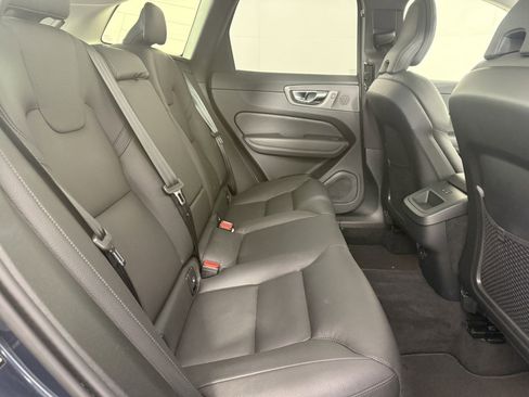 Used 2025 Volvo XC60 B5 Plus AWD/4WD image 13