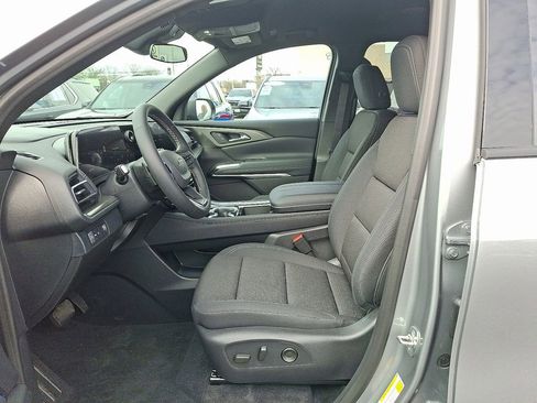 New 2026 Chevrolet Traverse LT image 6