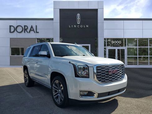 Used 2019 GMC Yukon Denali w/ Denali Ultimate Package image 1