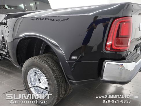 New 2026 RAM 3500 Tradesman image 36